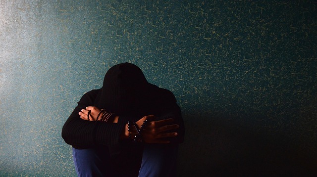 30代のキャリアに悩む人のイメージ